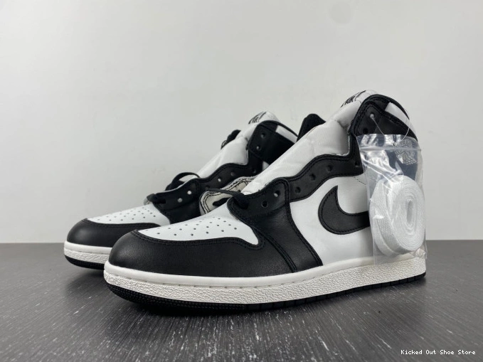 Kick Theory Jordan (2023) 1 85 White BQ4422-001 Black Retro High 0630
